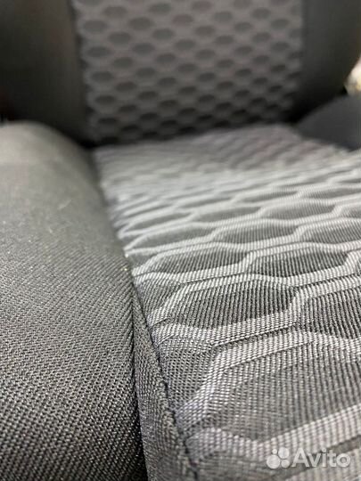 Сиденья Калина / Гранта Спорт новые с обогревом