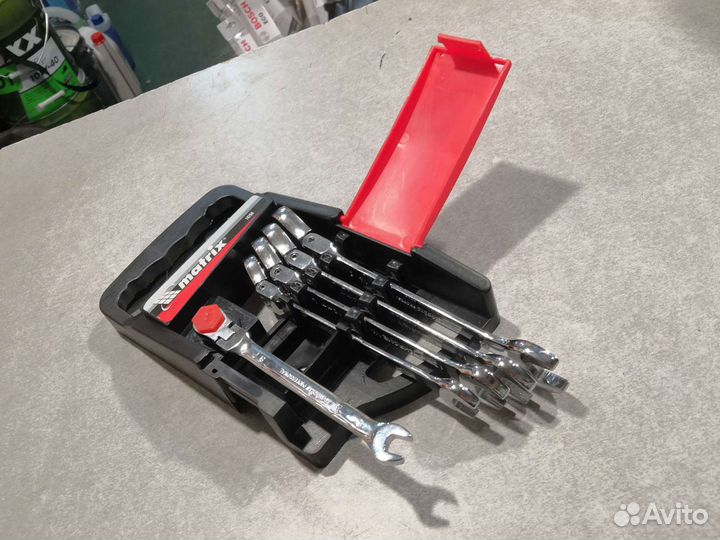 Набор ключей комбин. трещоточных шарнир Matrix 5пр