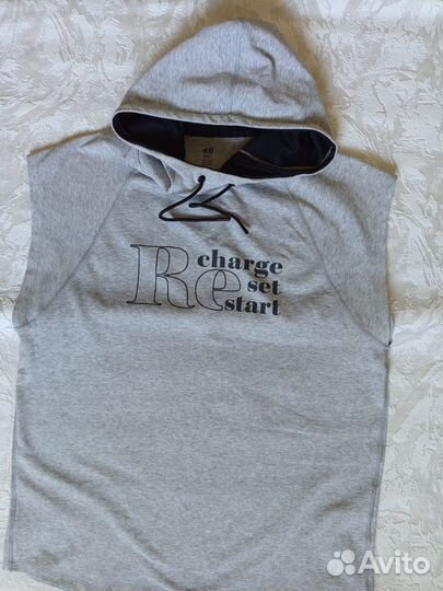 Серая майка HM с капюшоном, 48 размер