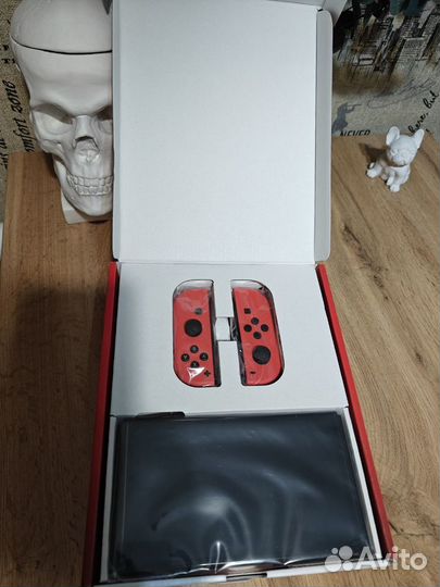 Nintendo switch oled Red Mario Edition