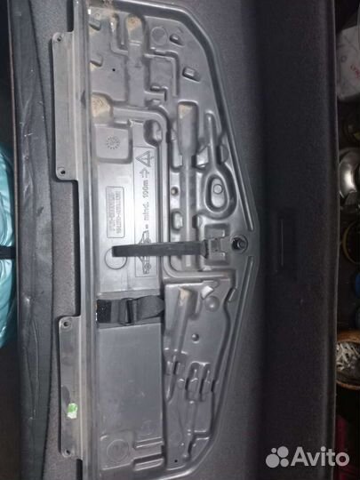 Обшивка багажника bmw e39