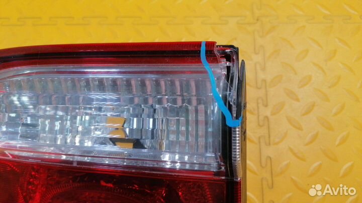 Фонарь задний Land Cruiser (200) 8159160210