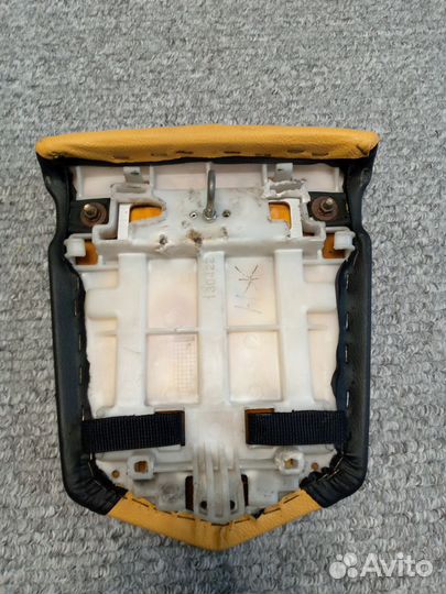 Сиденья Ямаха р1 2001года