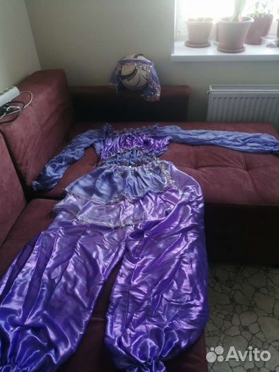 Костюмы новогодние и др