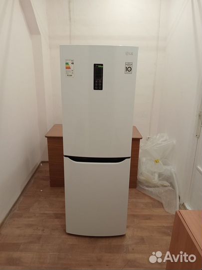 Холодильник LG GA-B 379 squl новый Total No Frost