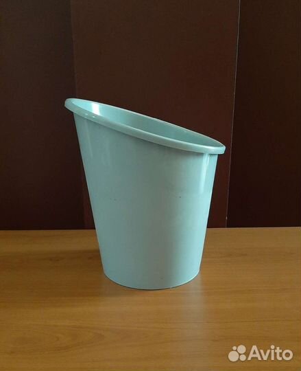 Корзина для бумаг пластиковая