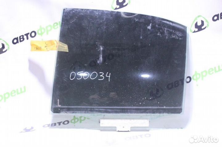 Стекло двери задней левой E 210