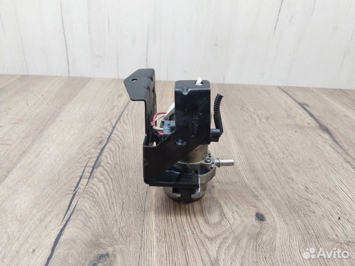 Насос вакуумный Volvo C30 MK38 2.4 B5244S 2008