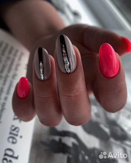 Маникюр/педикюр