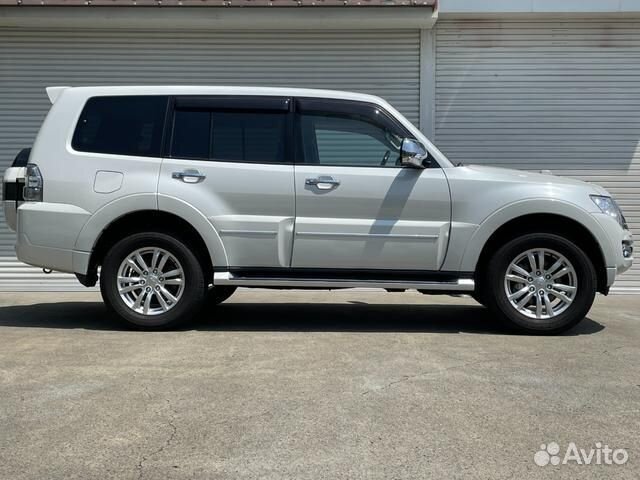 Mitsubishi Pajero 3.2 AT, 2019, 55 000 км