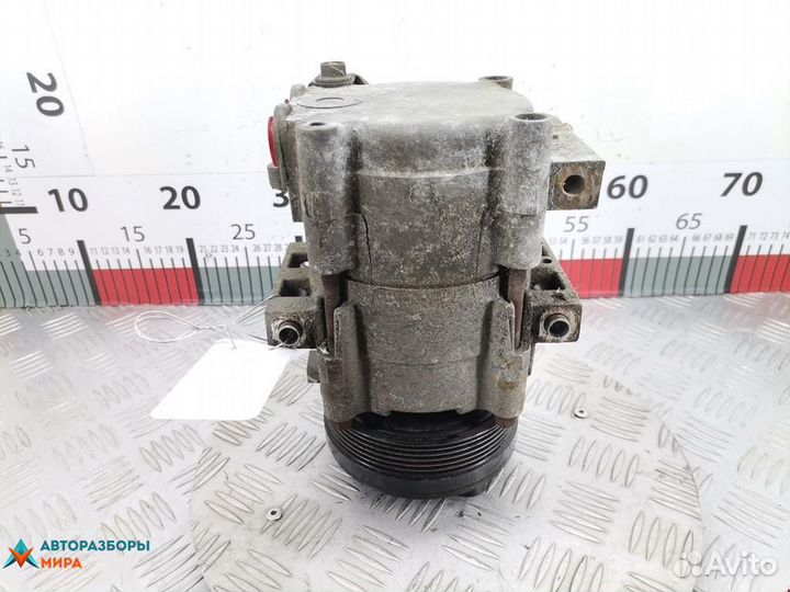 Компрессор кондиционера Ford Thunderbird 10 1995