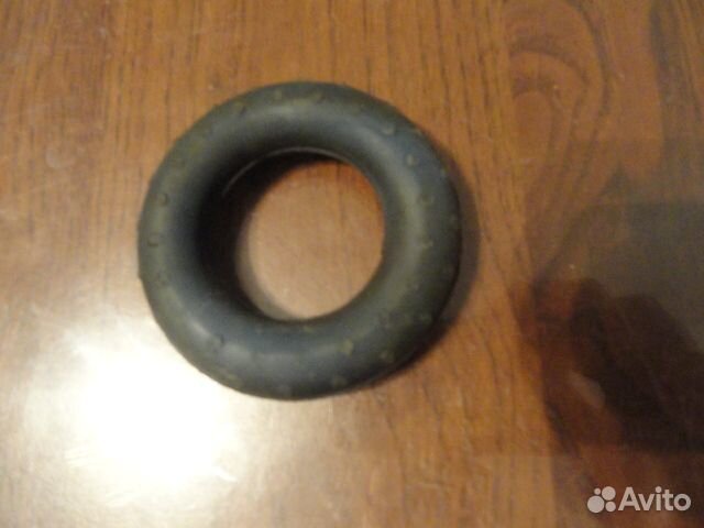 Резиновый ручной эспандер