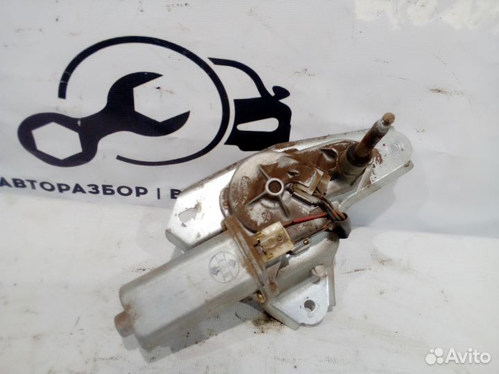 Задний мотор стеклоочистителя Mazda Demio