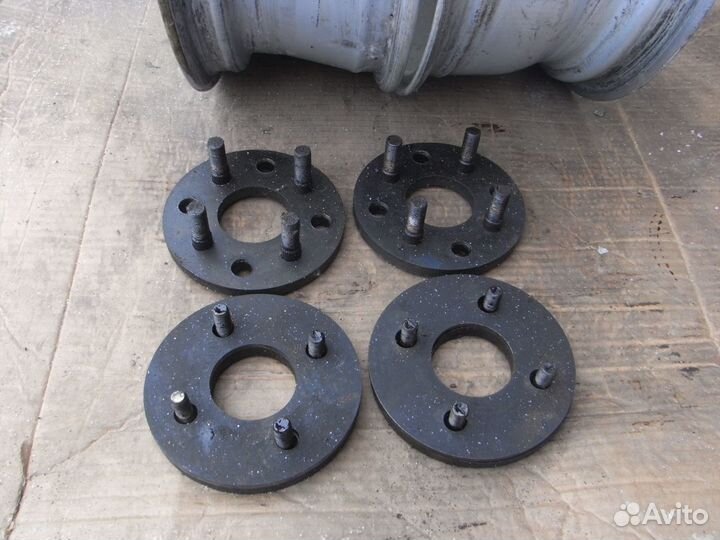 Адапторные праставки на квадроцикл под диски авто