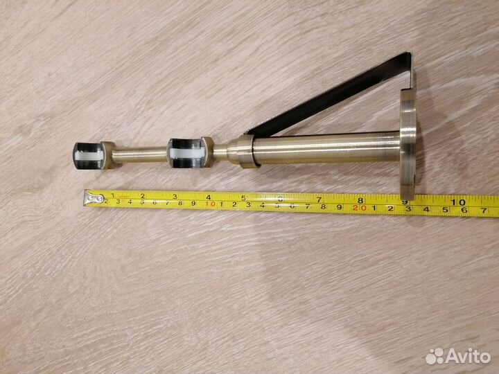 Карниз настенный металлический