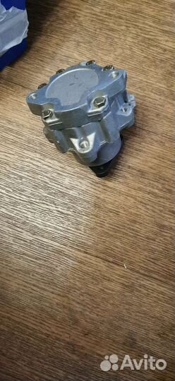 Насос гур land rover discovery 1