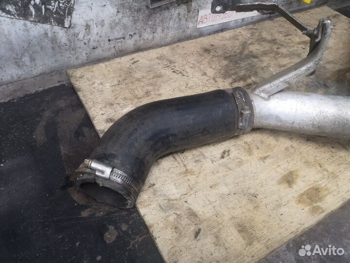 Патрубок интеркулера 2.2 дизель Opel Chevrolet