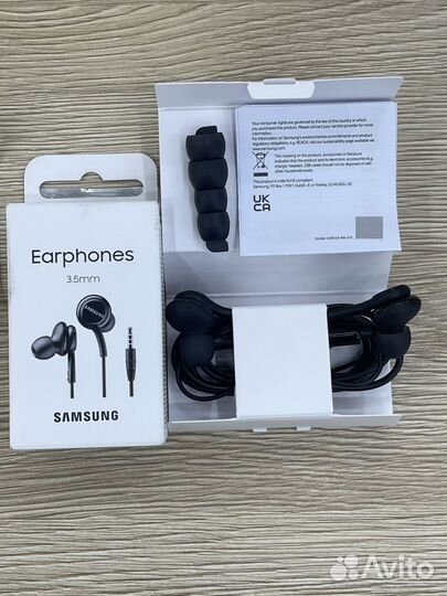 Наушники проводные Samsung EO-IA500