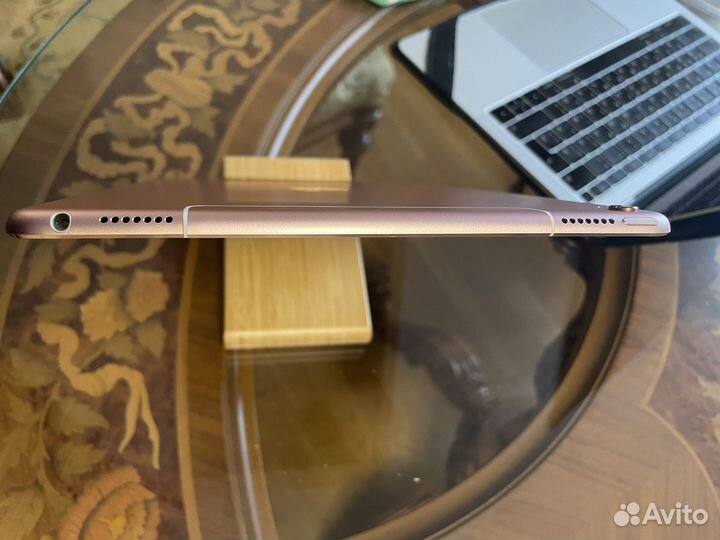 iPad pro 9.7 256gb wi-fi+cellula