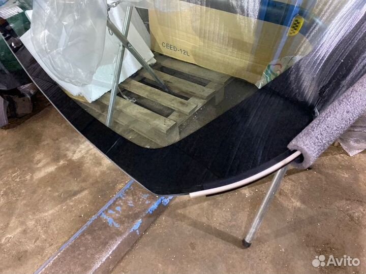 Лобовое стекло Opel Astra J 2012-2016