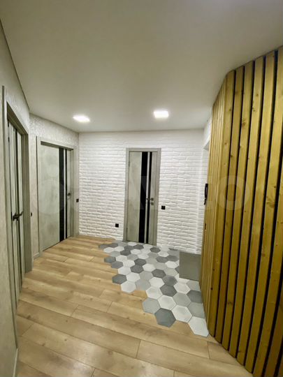 2-к. квартира, 62 м², 6/7 эт.