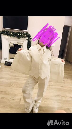 Костюм брючный белый.Детский. 116см(6лет)