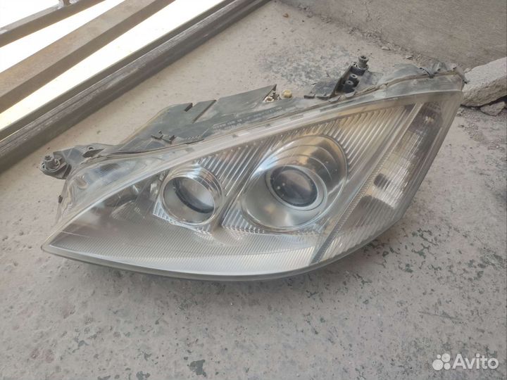 Фара w221 слева
