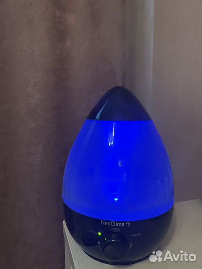 Увлажнитель воздуха NeoClima NHL-220L, черный