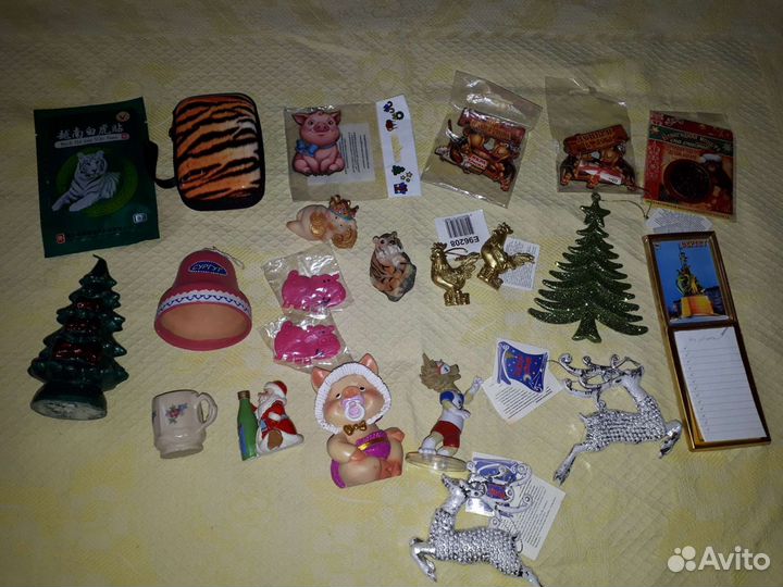 Сувениры Магниты Брелок для ключей Значки