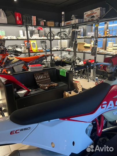 Cидение на KTM