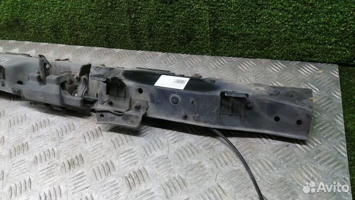 Рамка радиатора Hyundai Sonata