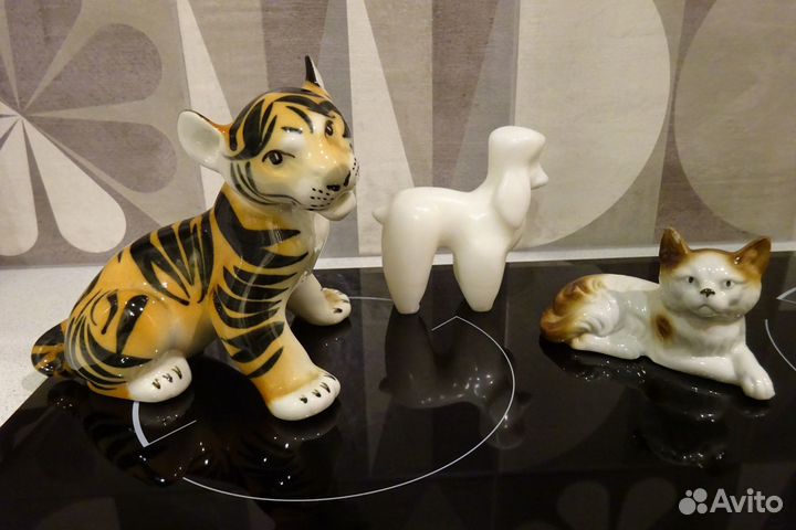 Статуэтки фарфор, натуральный камень