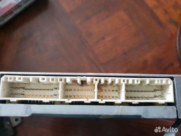 Эбу 1SZ-FE toyota vitz yaris platz