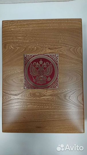 Коробка-шкатулка подарочная на 3 бутылки