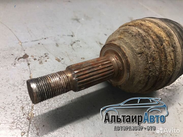 Привод передний левый Renault Logan