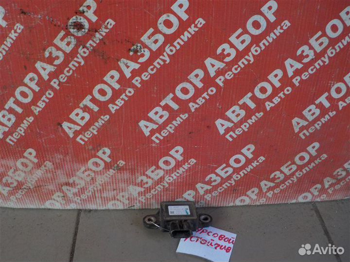 Датчик курсовой устойчивости Mitsubishi L200 KB