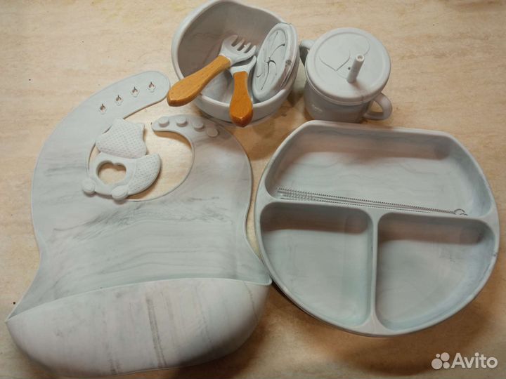 Набор детской силиконовой посуды
