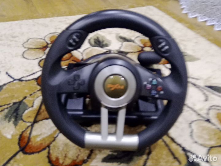 Игровой руль с педалями и коробкой передач