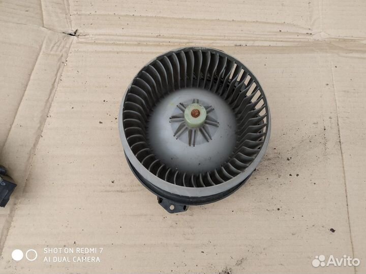 Мотор отопителя Toyoto Corolla 150, Auris