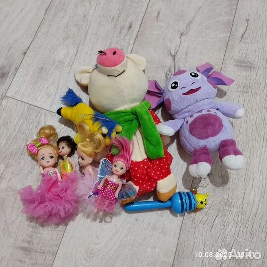 Отдам бесплатно игрушки