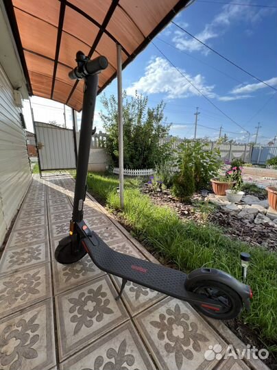 Электросамокат Ninebot Kickscooter e22