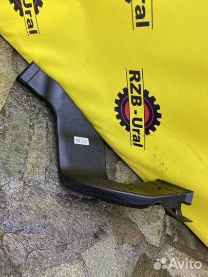 Воздуховод отопителя левый Hyundai Solaris 1.6 MT