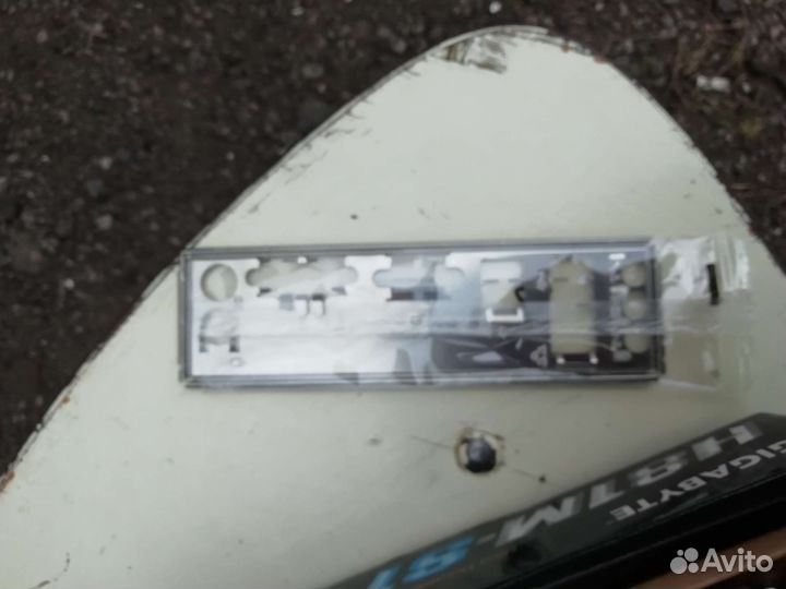 Материнская плата