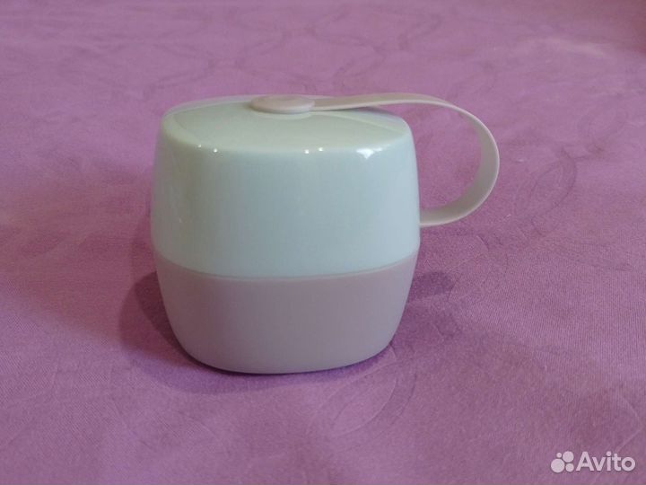 Соска пустышка avent+2 футляра и бутылочки