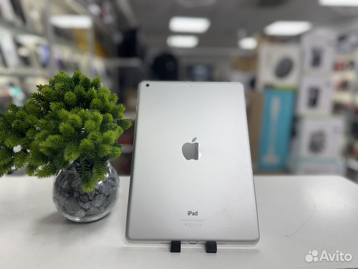iPad air 32gb wi-fi