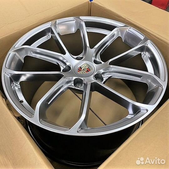 Кованые диски r21 на Porsche Cayenne 3 (Каен 3 )