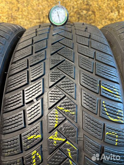 Vredestein Wintrac Pro 235/45 R20