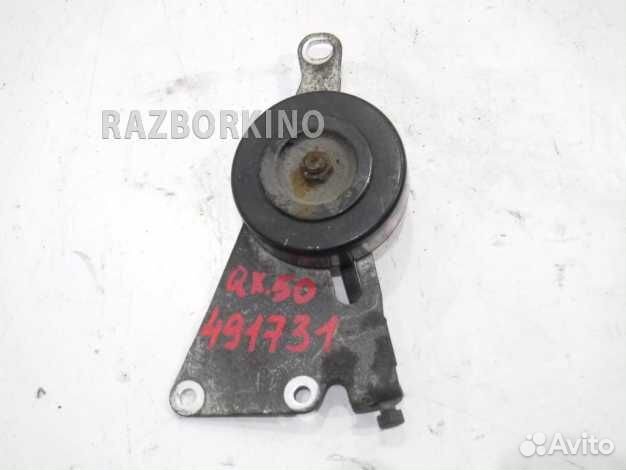 Ролик натяжителя ремня