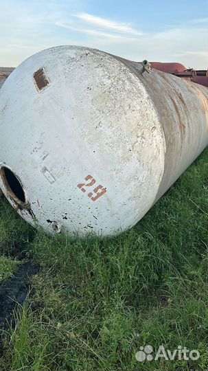 Емкость цистерна бочка чистая толстостенная