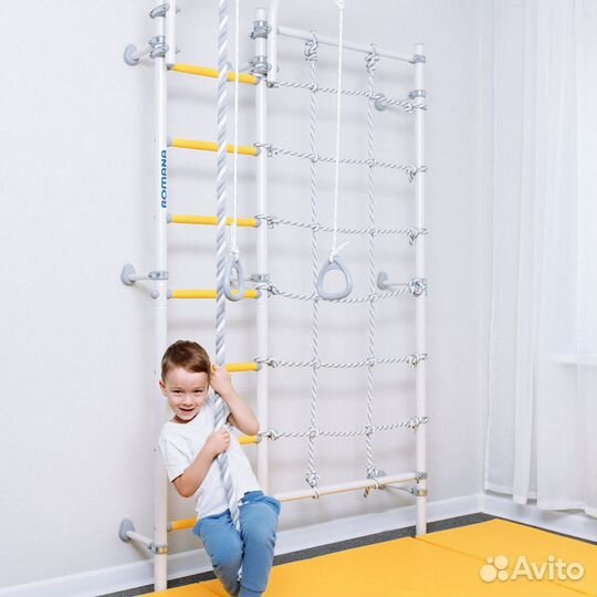 Детская шведская стенка